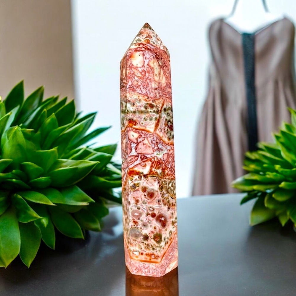 Natural Crystal Polished Tower